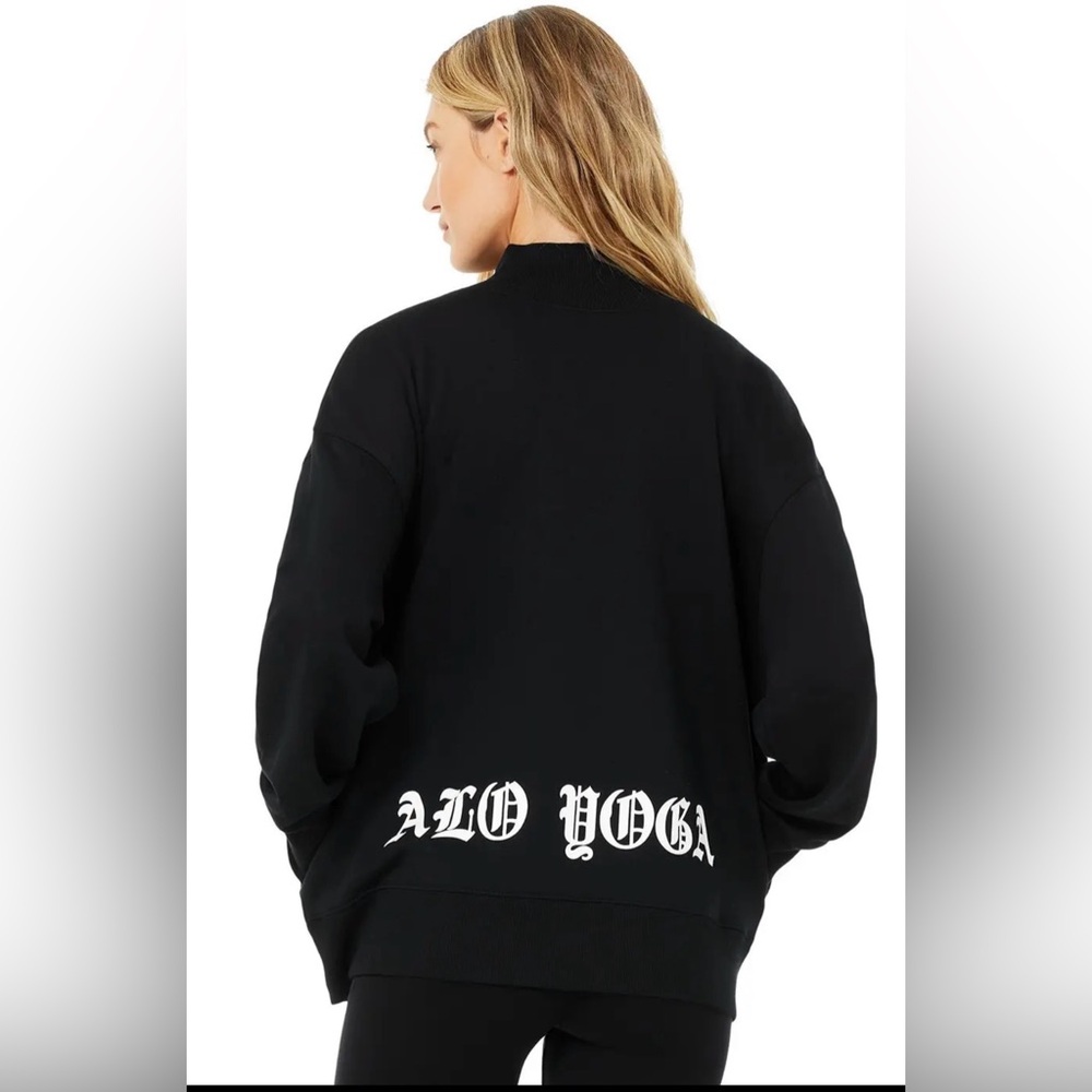 Alo Graphic Refresh Pullover